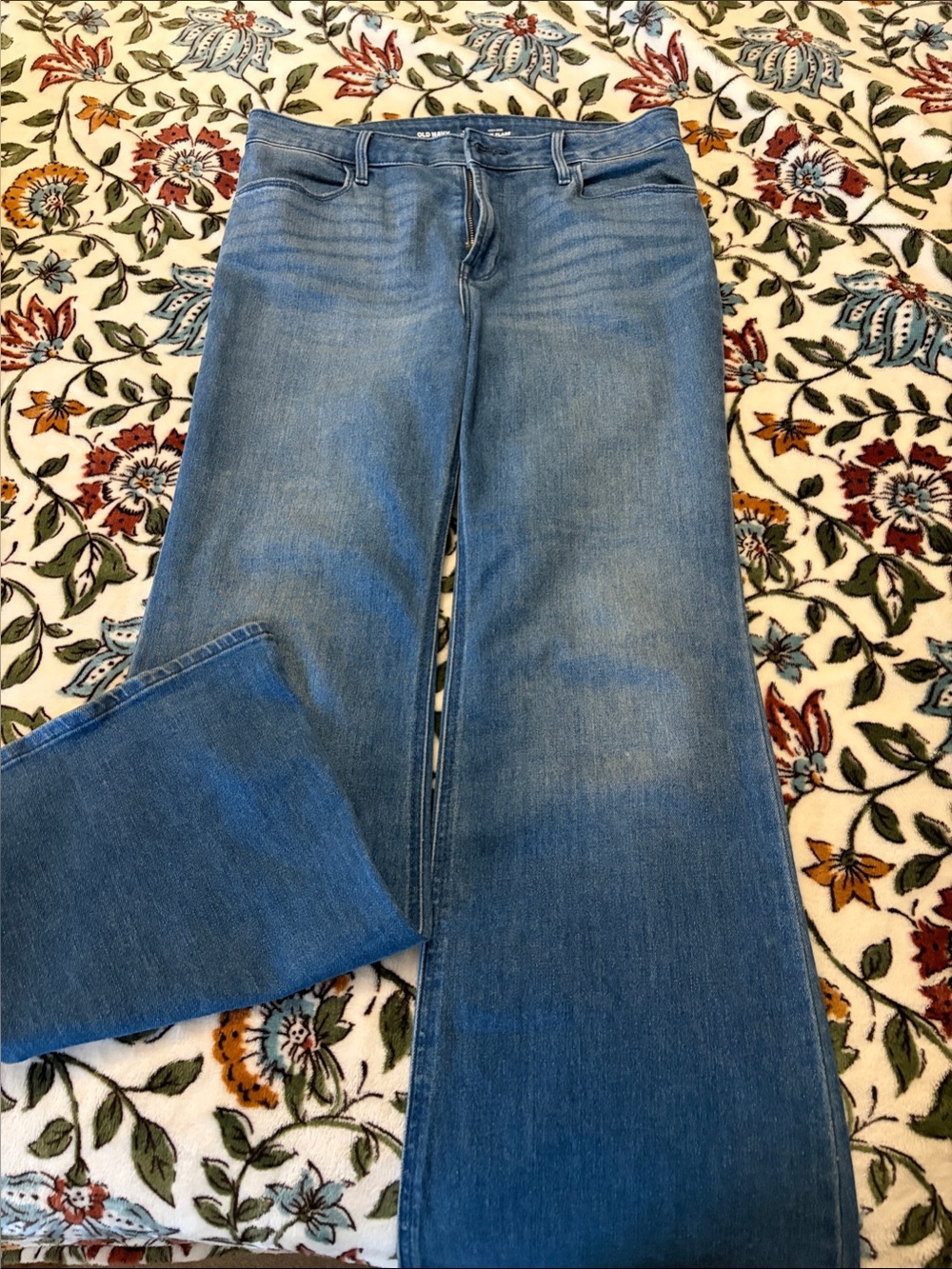 Old Navy Women's Light Blue Flare Jeans